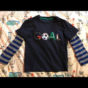 Boys Mini Boden long sleeved t-shirt